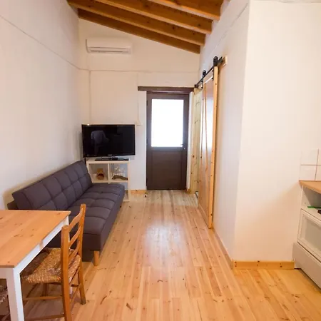 Apartment Traditional Village House Pentakomo